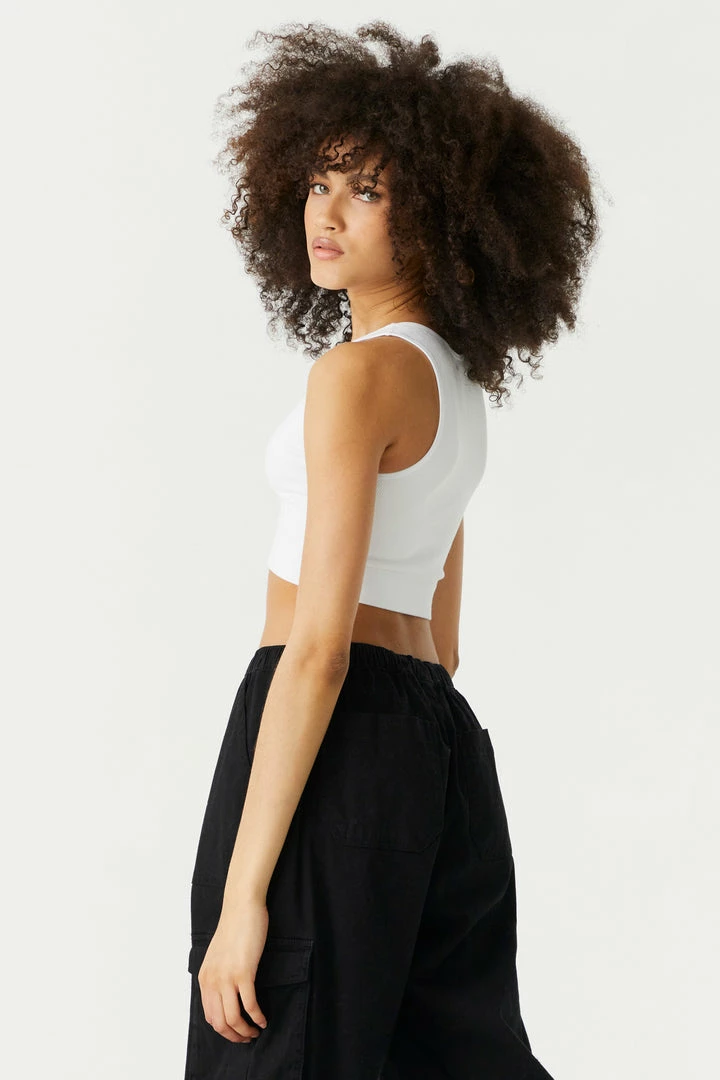 Stitches Ladies Seamless Ribbed V-Neck Cropped Tank Top Tops 8 Stitches Ladies Seamless Ribbed V-Neck Cropped Tank Top Tops