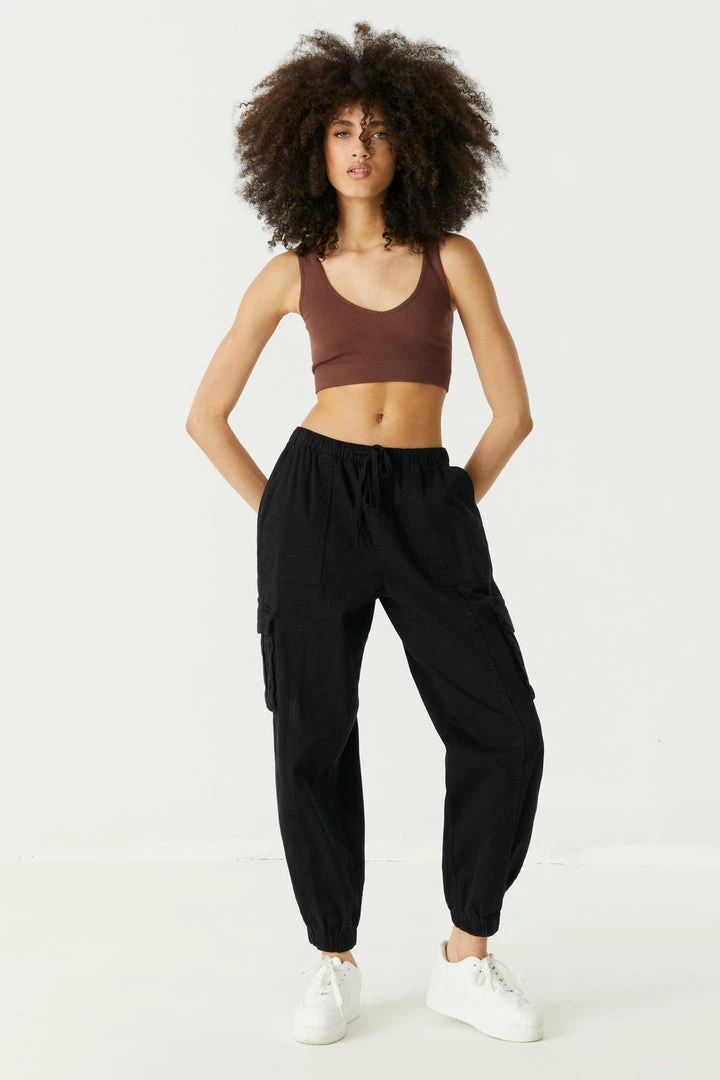 Stitches Ladies Seamless Ribbed V-Neck Cropped Tank Top Tops 12 Stitches Ladies Seamless Ribbed V-Neck Cropped Tank Top Tops