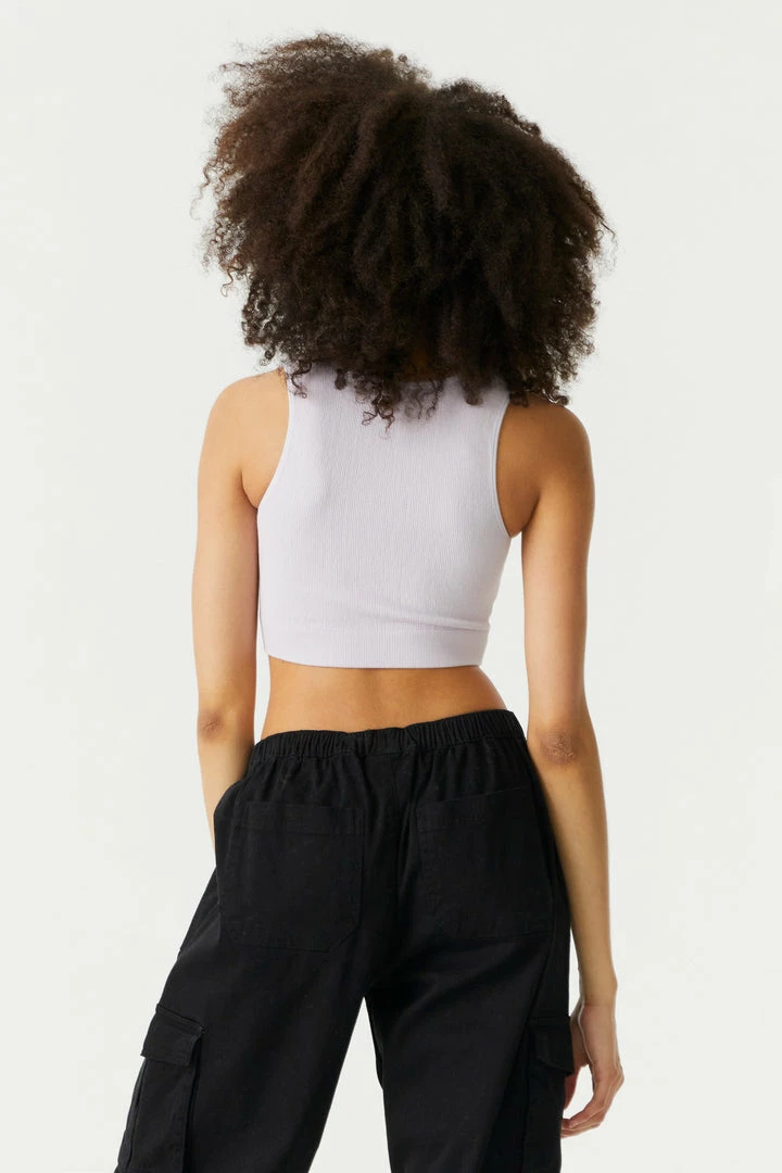 Stitches Ladies Seamless Ribbed V-Neck Cropped Tank Top Tops 2 Stitches Ladies Seamless Ribbed V-Neck Cropped Tank Top Tops