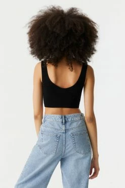 Stitches Ladies Ribbed Seamless Button-Up Cropped Tank Top Tops