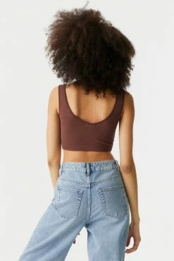 Stitches Ladies Ribbed Seamless Button-Up Cropped Tank Top Tops 28 Stitches Ladies Ribbed Seamless Button-Up Cropped Tank Top Tops