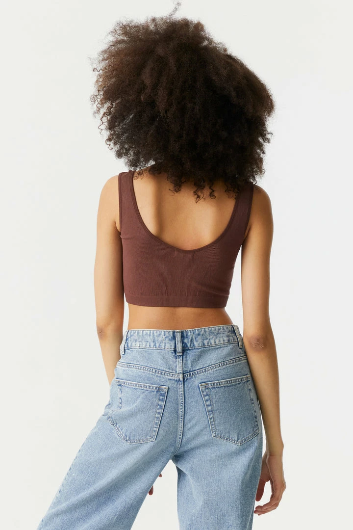 Stitches Ladies Ribbed Seamless Button-Up Cropped Tank Top Tops 8 Stitches Ladies Ribbed Seamless Button-Up Cropped Tank Top Tops