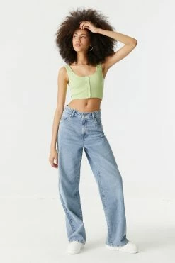 Stitches Ladies Ribbed Seamless Button-Up Cropped Tank Top Tops 35 Stitches Ladies Ribbed Seamless Button-Up Cropped Tank Top Tops