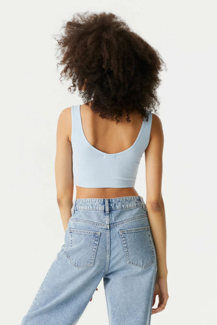 Stitches Ladies Ribbed Seamless Button-Up Cropped Tank Top Tops 17 Stitches Ladies Ribbed Seamless Button-Up Cropped Tank Top Tops