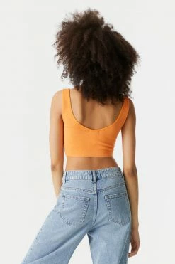 Stitches Ladies Ribbed Seamless Button-Up Cropped Tank Top Tops 40 Stitches Ladies Ribbed Seamless Button-Up Cropped Tank Top Tops