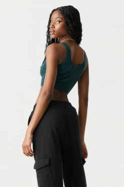 Stitches Ladies Seamless Scoop Neck Cropped Tank Top Tops