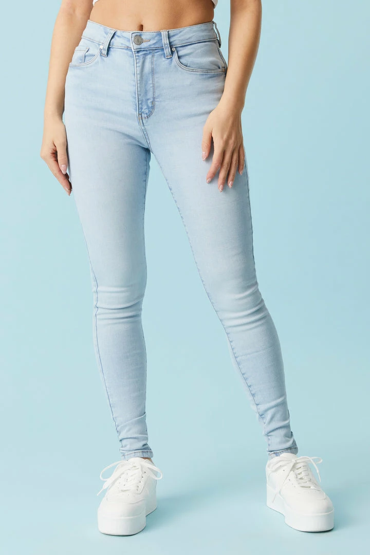 Stitches Ladies Refuge High-Rise Light Wash Skinny Jean 2 Stitches Ladies Refuge High-Rise Light Wash Skinny Jean