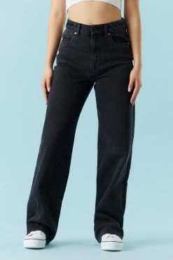 Stitches Ladies Refuge High-Rise Black Wash Wide Leg Jean