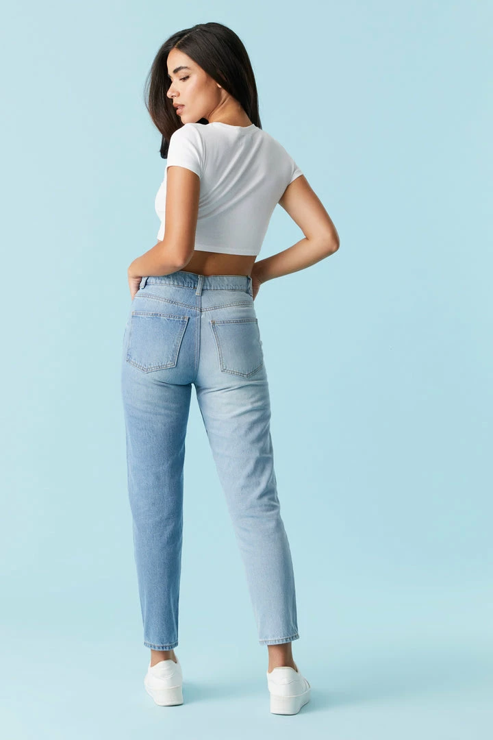 Stitches Ladies Refuge Two-Tone Light Wash Mom Jean Refuge Jeans 6 Stitches Ladies Refuge Two-Tone Light Wash Mom Jean Refuge Jeans