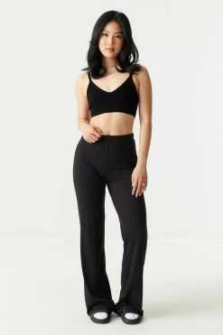 Stitches Ladies Tops Seamless V-Neck Bralette 32 Stitches Ladies Tops Seamless V-Neck Bralette