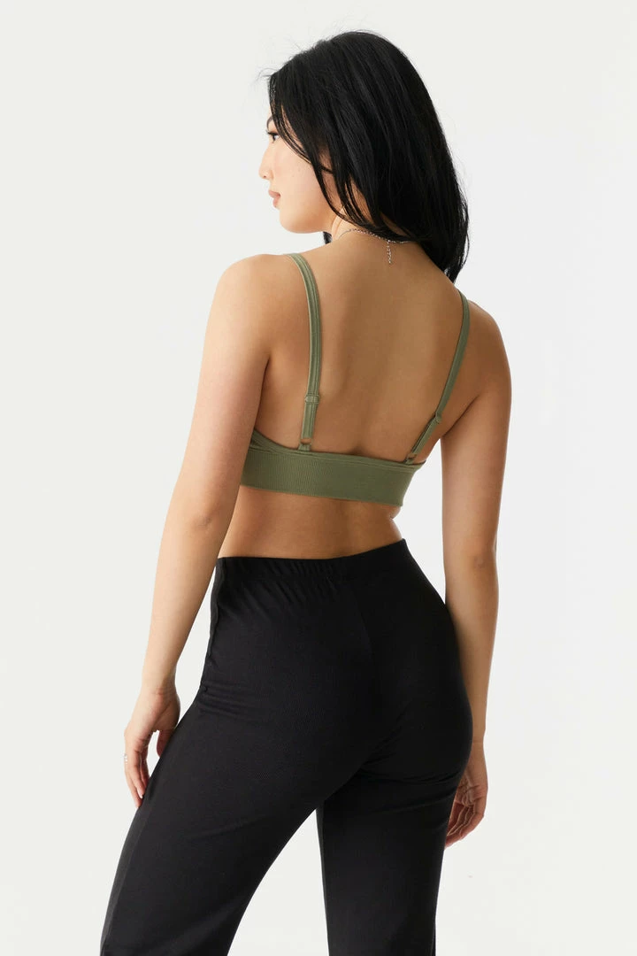 Stitches Ladies Tops Seamless V-Neck Bralette 2 Stitches Ladies Tops Seamless V-Neck Bralette