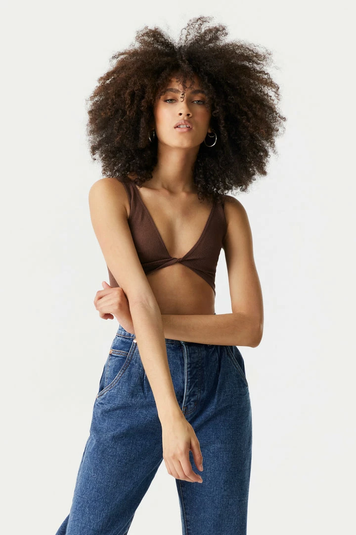 Stitches Ladies Seamless Ribbed V-Neck Twist Front Bra Top Tops 13 Stitches Ladies Seamless Ribbed V-Neck Twist Front Bra Top Tops