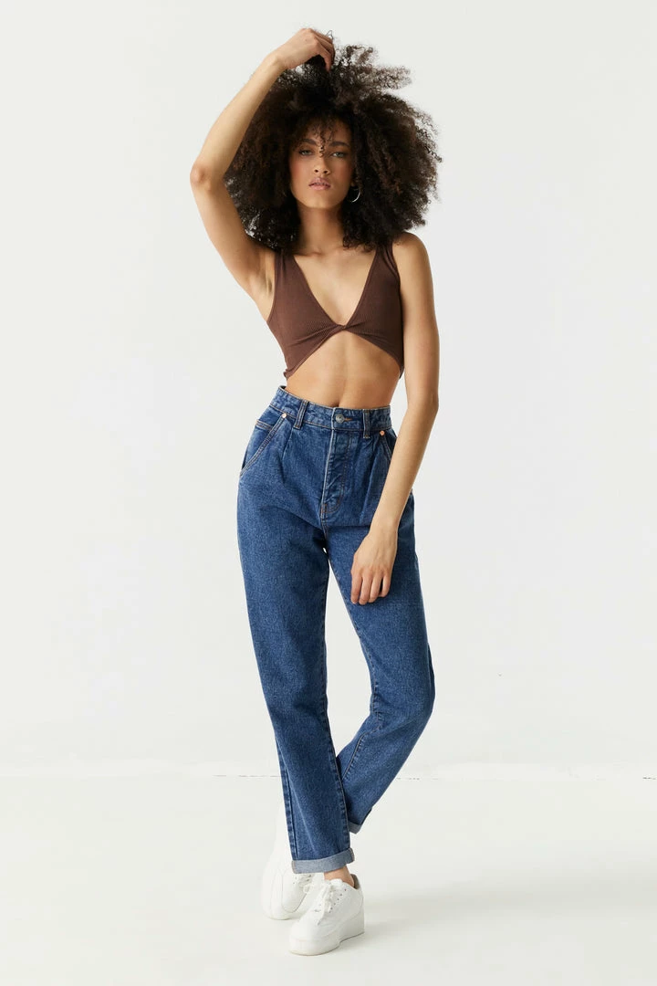 Stitches Ladies Seamless Ribbed V-Neck Twist Front Bra Top Tops 15 Stitches Ladies Seamless Ribbed V-Neck Twist Front Bra Top Tops