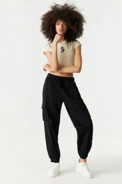 Stitches Ladies Tops Embroidered Dragon Graphic Lettuce Hem Cropped T-Shirt