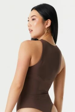 Stitches Ladies Tops High-Neck Contour Bodysuit