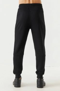 Mens Online Exclusive Basic Zip-Up Pocket Jogger