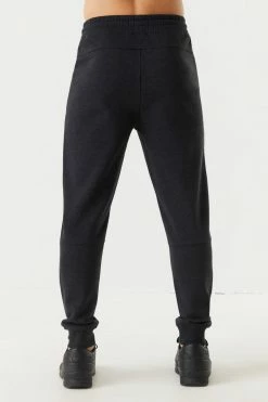 Mens Online Exclusive Basic Zip-Up Pocket Jogger