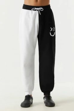 Mens Online Exclusive Be Happy Smiley Graphic Colour Block Jogger