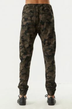 Mens Camo Print Basic Jogger