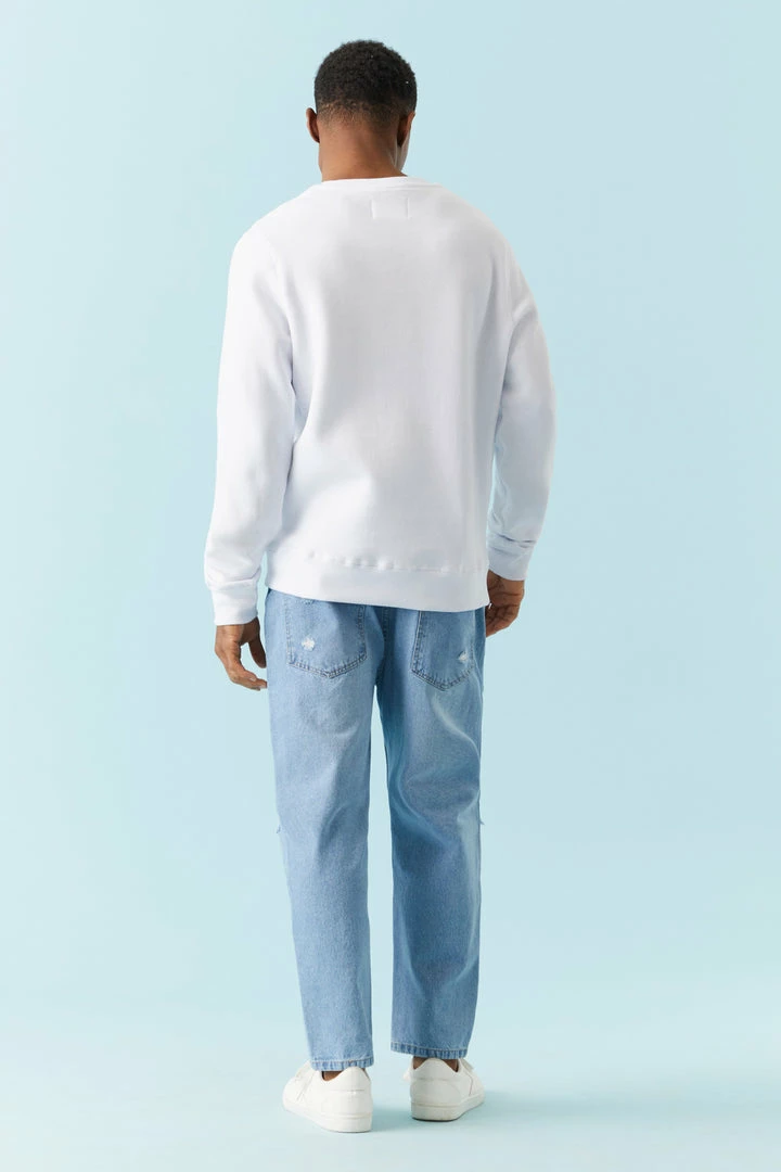 Mens Distressed Light Wash Cropped Baggy Jean 4 Mens Distressed Light Wash Cropped Baggy Jean