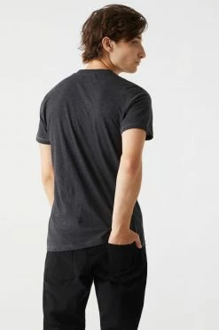 Mens Basic Henley T-Shirt