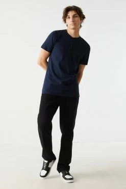 Mens Basic Henley T-Shirt