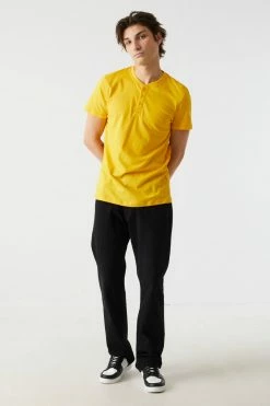 Mens Basic Henley T-Shirt