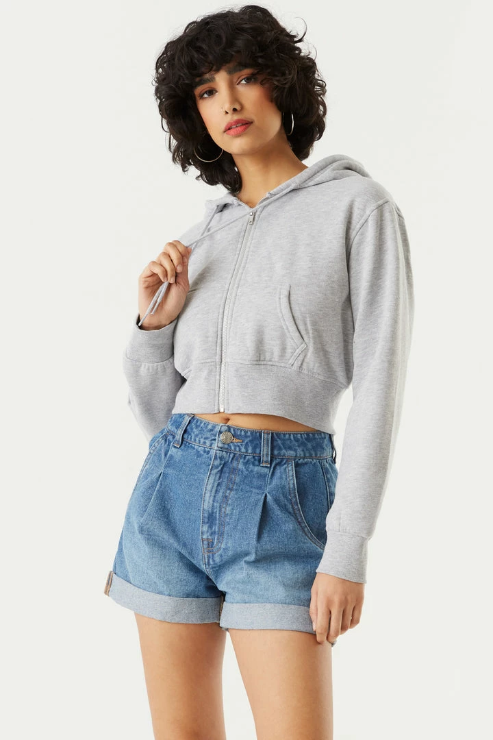 Stitches Ladies Refuge Jeans Refuge Medium Wash Pleated Denim Mom Short 1 Stitches Ladies Refuge Jeans Refuge Medium Wash Pleated Denim Mom Short