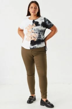 Urban Ladies Plus Plus Size Soft Spliced Graphic Ruched Side T-Shirt