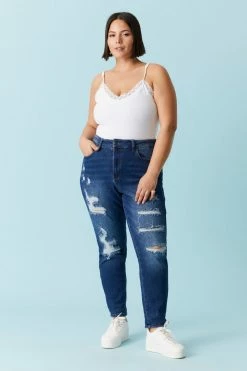 Stitches Ladies Plus Size Distressed Dark Wash Boyfriend Jean