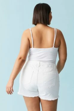 Stitches Ladies Plus Size White Wash Distressed Raw Hem Denim Short Bottoms