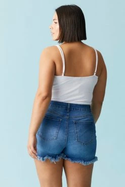 Stitches Ladies Bottoms Plus Size Medium Wash Distressed Raw Hem Denim Short