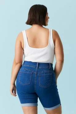 Stitches Ladies Bottoms Plus Size Double Button High-Rise Medium Wash Bermuda Short